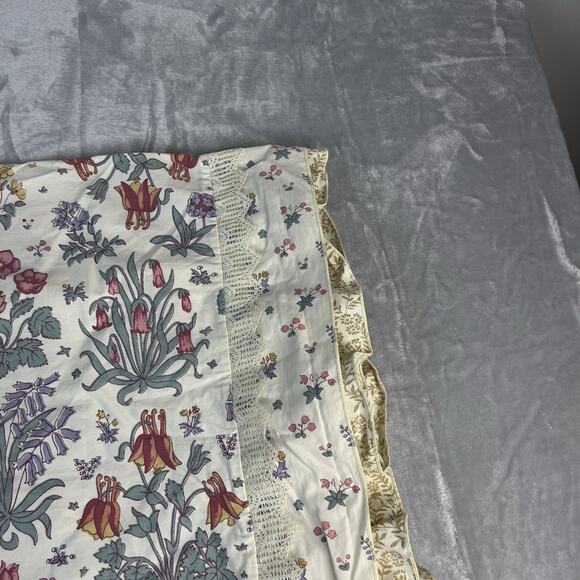 Vintage Martex Liberty Of London Standard Shams Set of 2 Floral Ruffle Edge - Picture 4 of 6